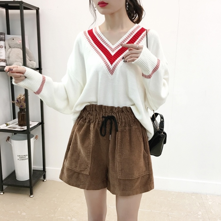 燈芯絨短褲