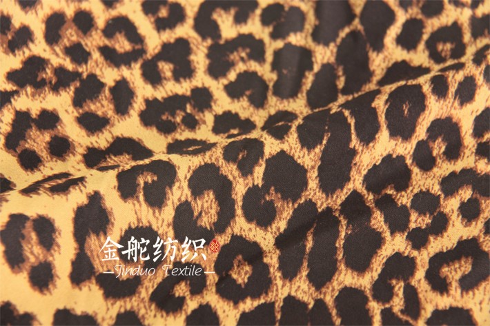 韓國絨豹紋印花