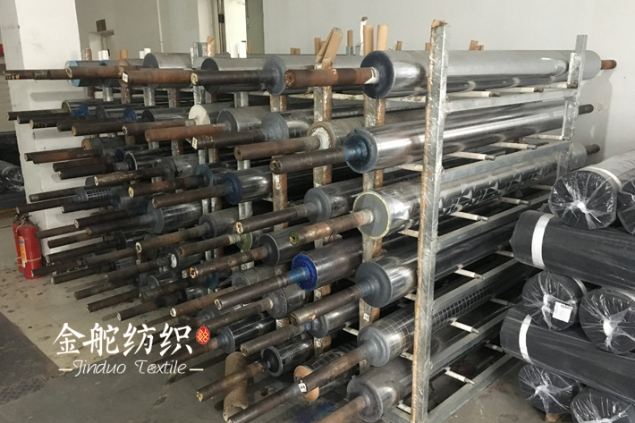 麂皮絨壓膠加工使用的花輥