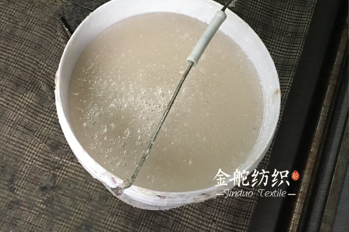 調配好的膠水