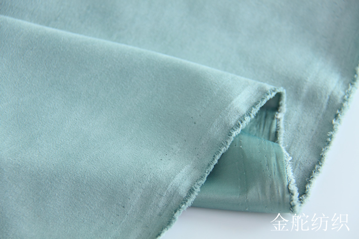 緯向麂皮絨毛邊效果圖