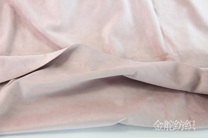 雙面麂皮絨，絨毛柔軟順滑，厚實(shí)，懸垂性好，猶如真皮一樣